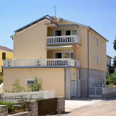 4172b Apartment Vodice