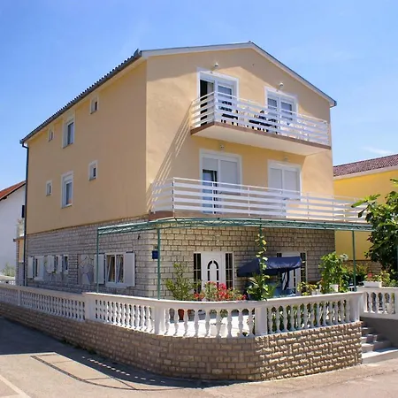 4172b Vodice